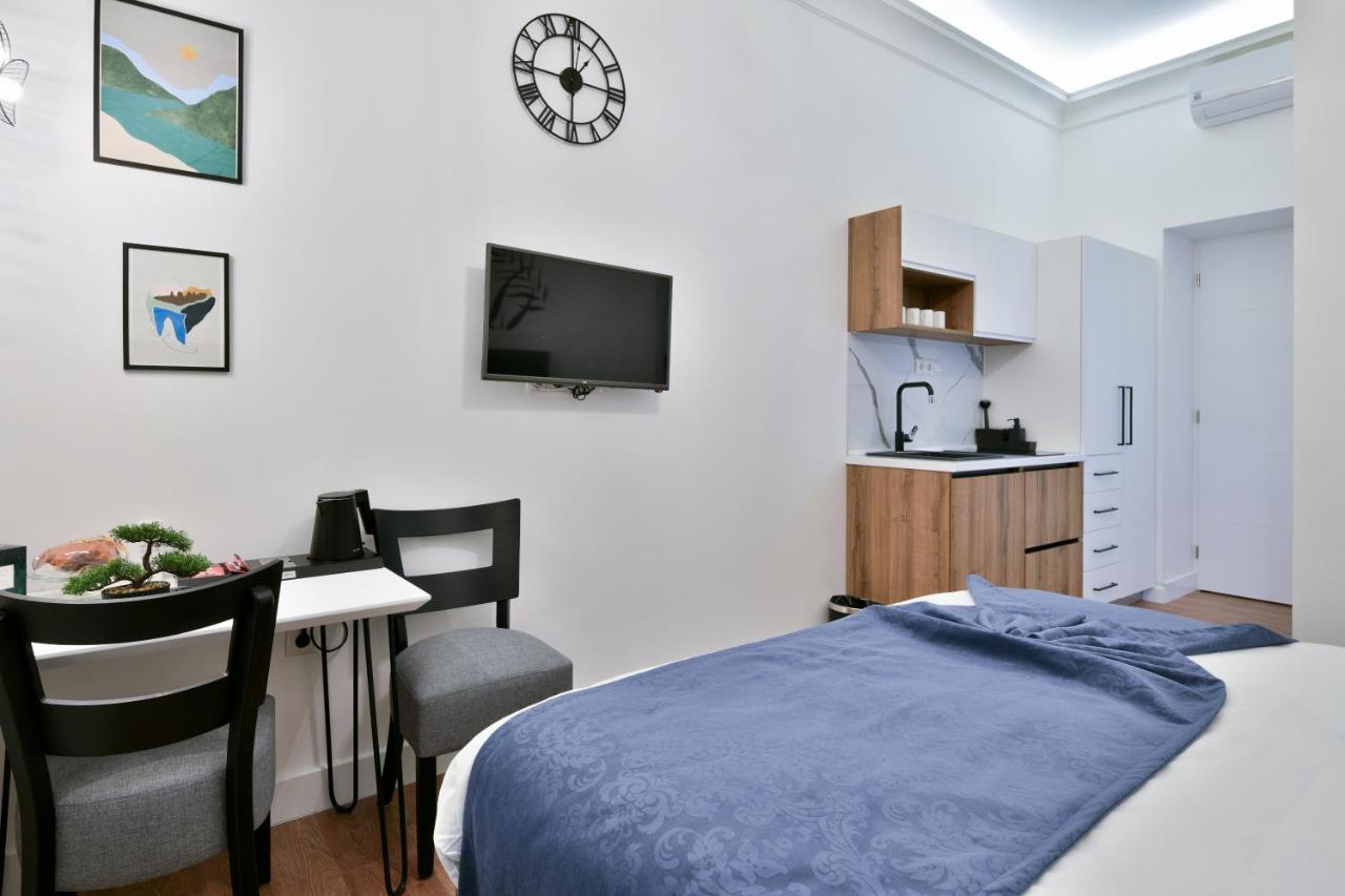 Luxury Galla Apartments In The City Center Sarajevo Exterior photo